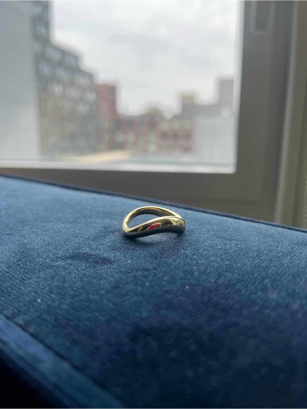 Mejuri Dome Figure Ring